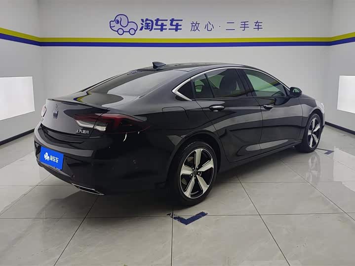 Фото 3 - Buick Regal