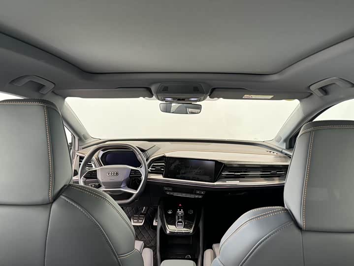 Фото 11 - Audi Q4 e-tron