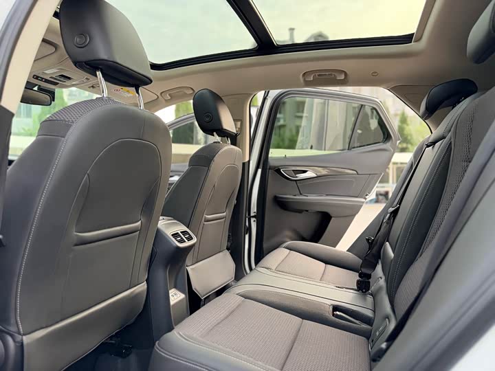 Фото 7 - Buick Envision Plus