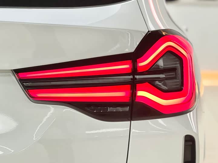 Фото 18 - BMW X3