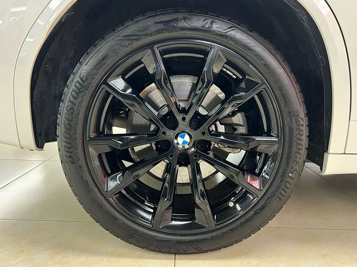Фото 32 - BMW X3