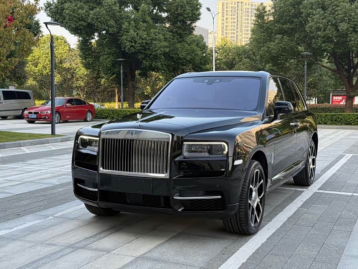Фото 1 - Rolls-Royce Cullinan