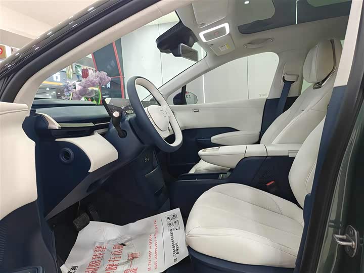 Фото 7 - Zeekr X