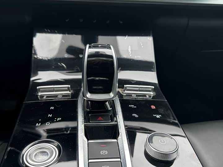 Фото 14 - Chery Tiggo 8