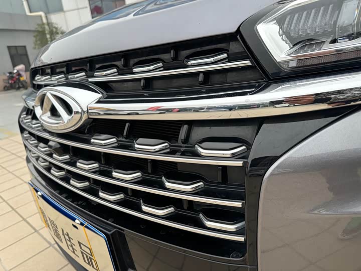 Фото 19 - Chery Tiggo 8