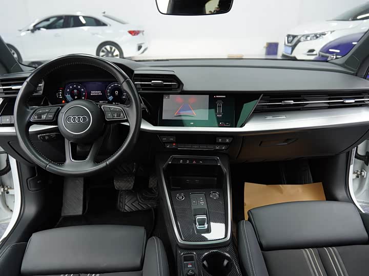 Фото 16 - Audi A3