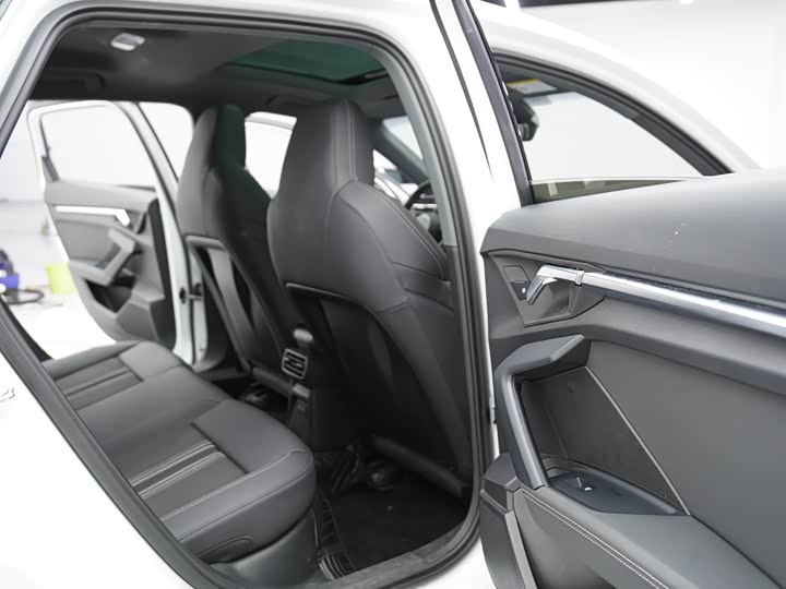 Фото 20 - Audi A3