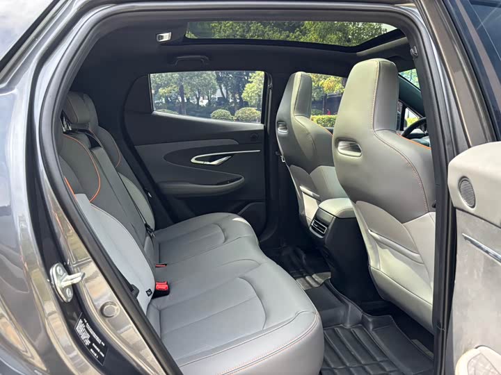 Фото 21 - Changan UNI-T