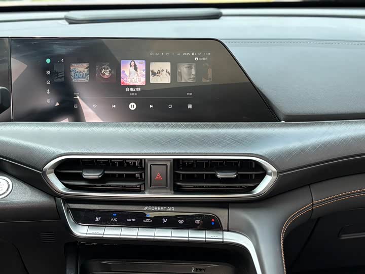 Фото 24 - Changan UNI-T