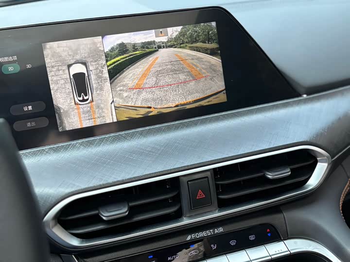 Фото 28 - Changan UNI-T