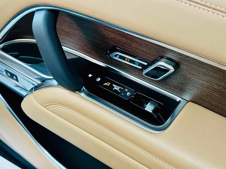 Фото 16 - Land Rover Range Rover