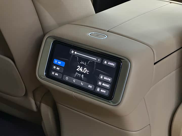 Фото 24 - Aito M9