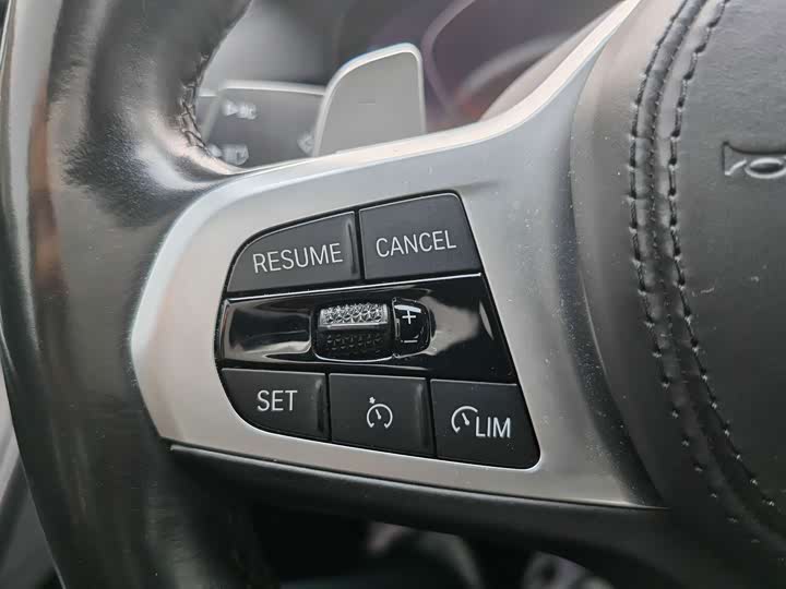 Фото 8 - BMW 5 Series