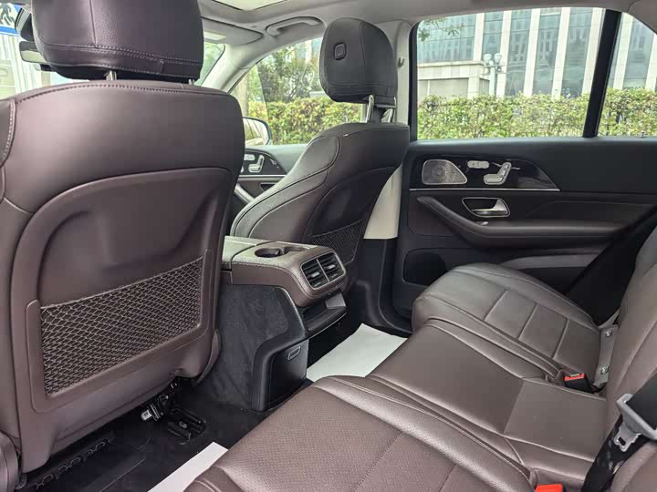 Фото 10 - Mercedes-Benz GLE-Class