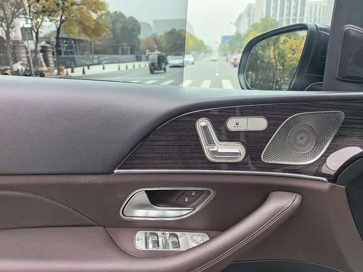 Фото 8 - Mercedes-Benz GLE-Class