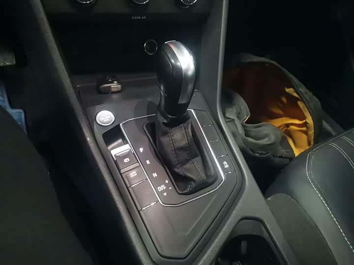 Фото 14 - Volkswagen Tiguan L Pro