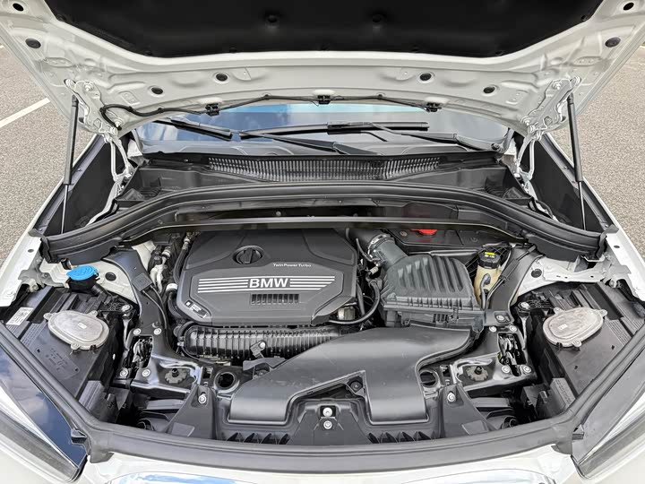 Фото 35 - BMW X1