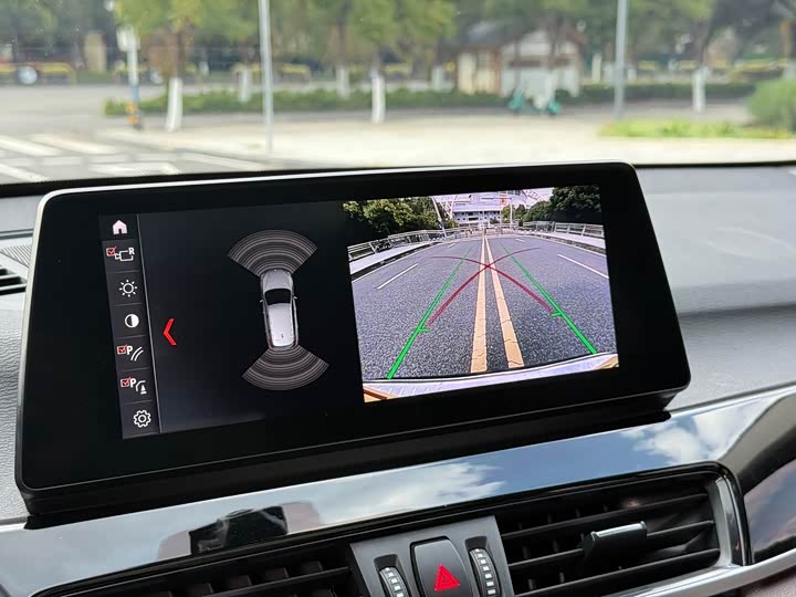 Фото 48 - BMW X1