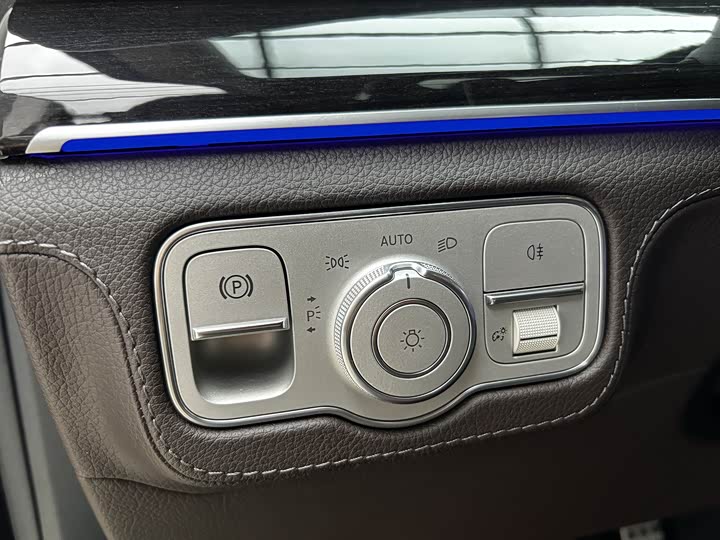 Фото 12 - Mercedes-Benz GLS-Class