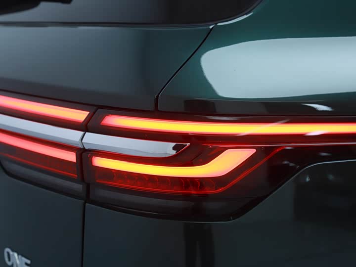 Фото 17 - LiXiang One