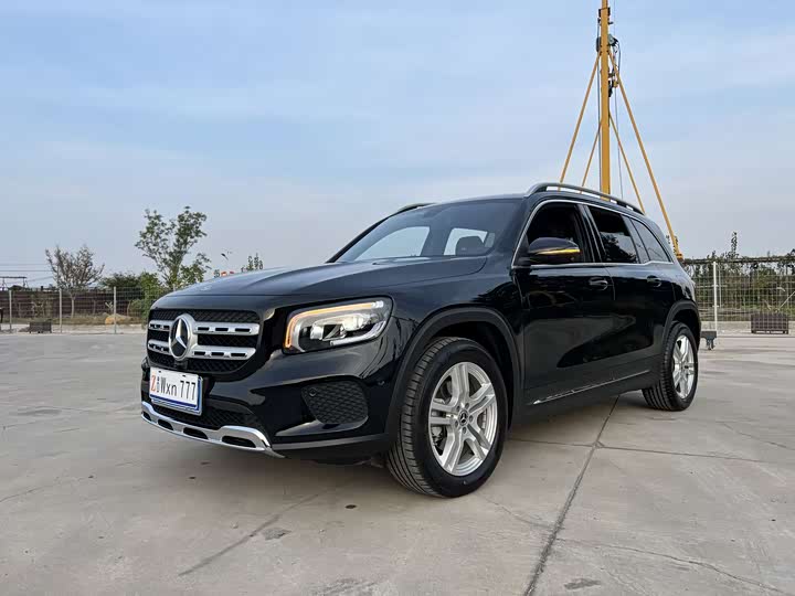 Фото 1 - Mercedes-Benz GLB-Class