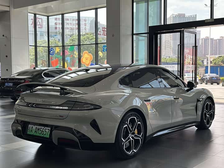 Фото 6 - Xiaomi SU7