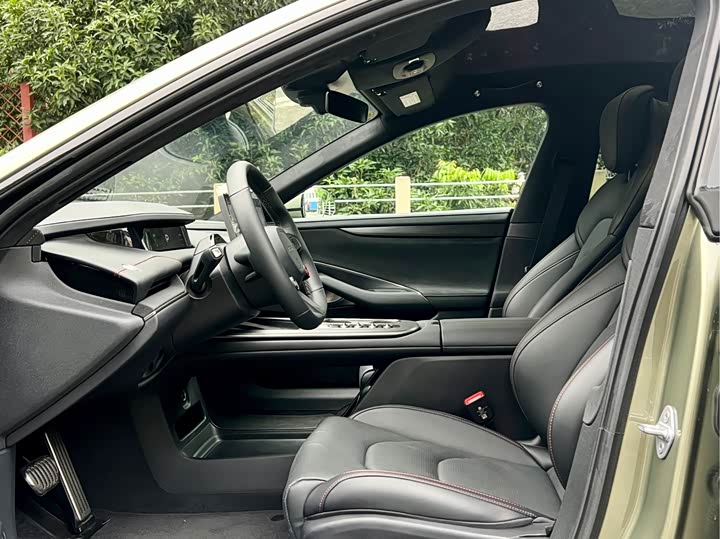 Фото 5 - Xiaomi SU7