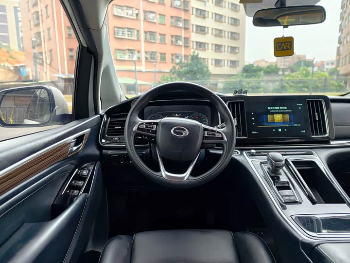 Фото 22 - GAC Trumpchi M8