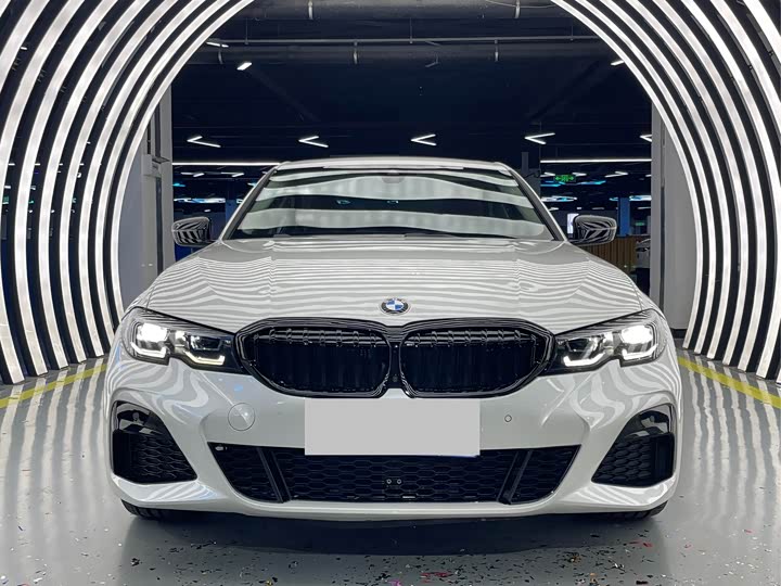 Фото 2 - BMW 3 Series