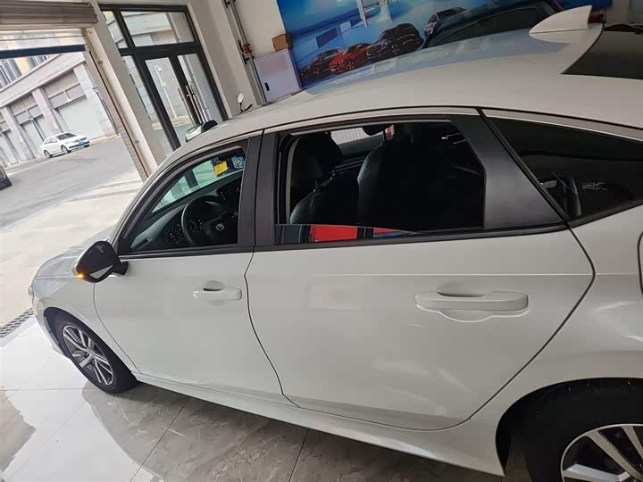 Фото 5 - Honda Civic