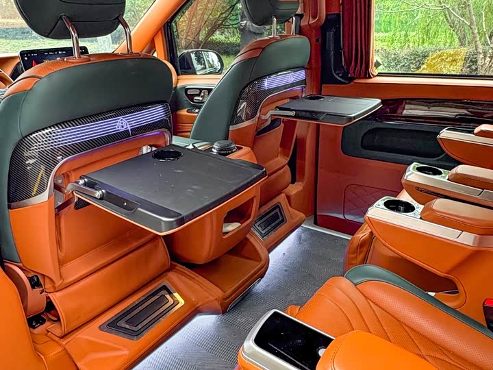 Фото 10 - Mercedes-Benz Vito