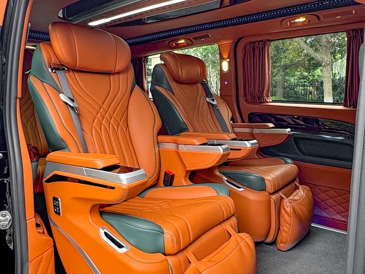 Фото 19 - Mercedes-Benz Vito