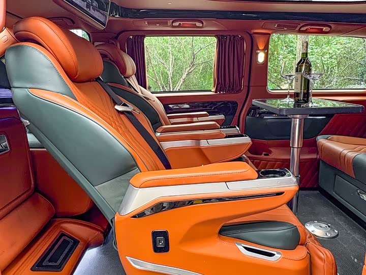 Фото 22 - Mercedes-Benz Vito