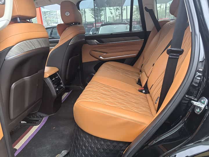 Фото 6 - Tank 500 Hybrid