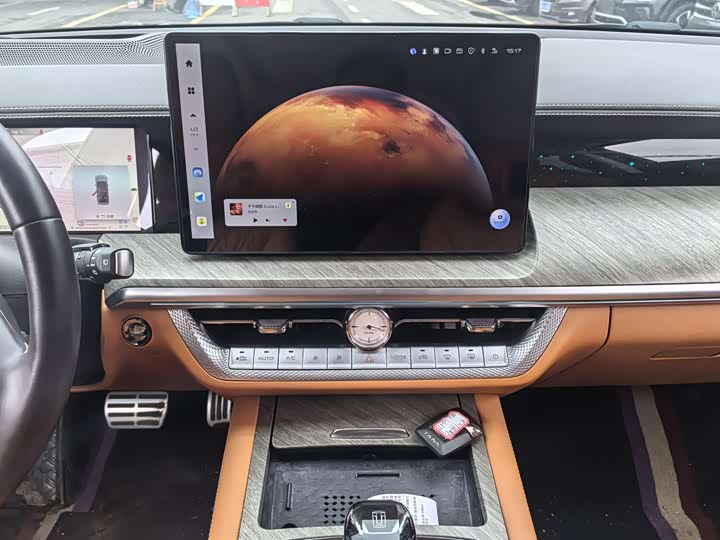 Фото 8 - Tank 500 Hybrid