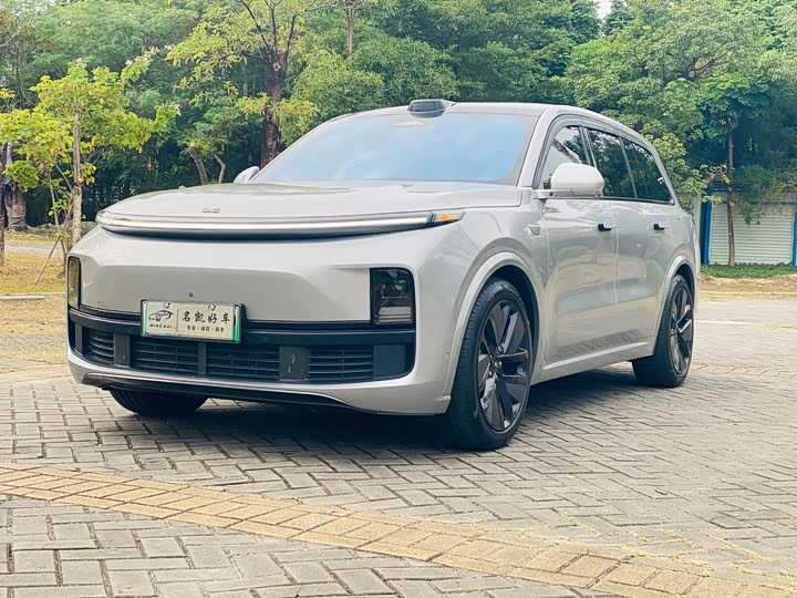 Фото 1 - LiXiang L9