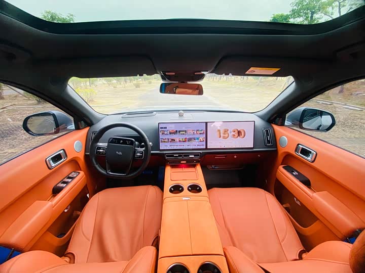 Фото 15 - LiXiang L9