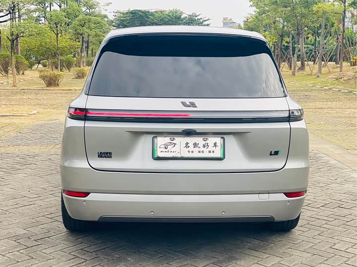 Фото 5 - LiXiang L9