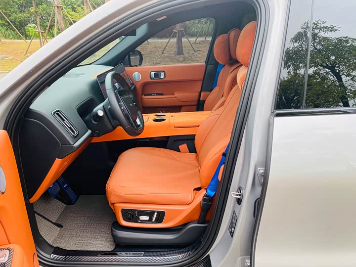 Фото 9 - LiXiang L9