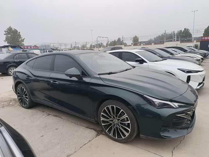 Фото 3 - MG Motor 7