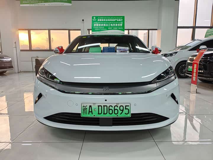 Фото 2 - BYD Qin L