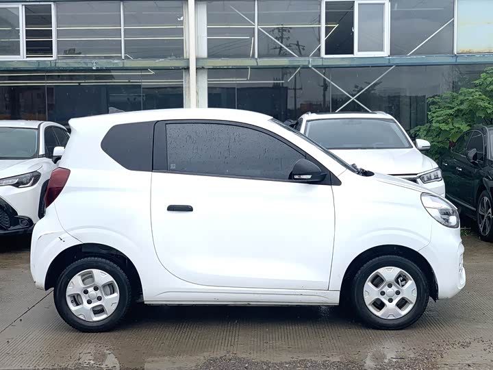 Фото 6 - Roewe Clever