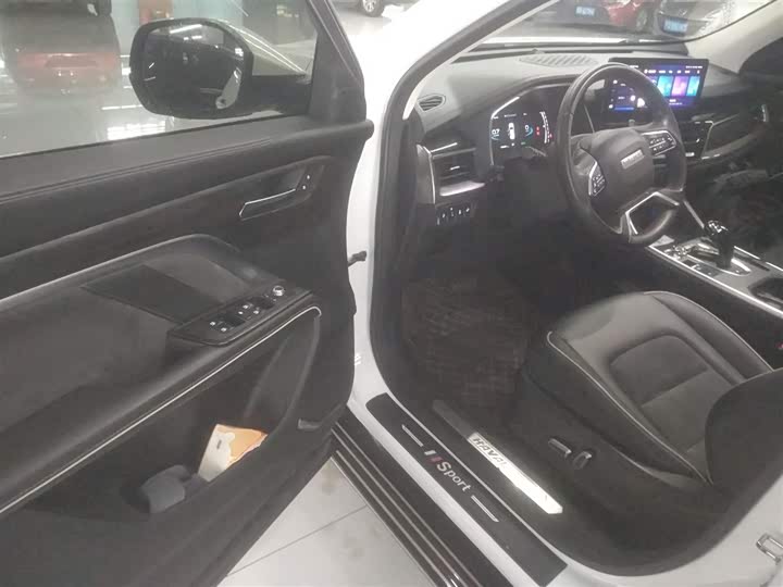 Фото 16 - Haval H6