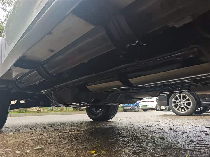 Фото 17 - Tank 300