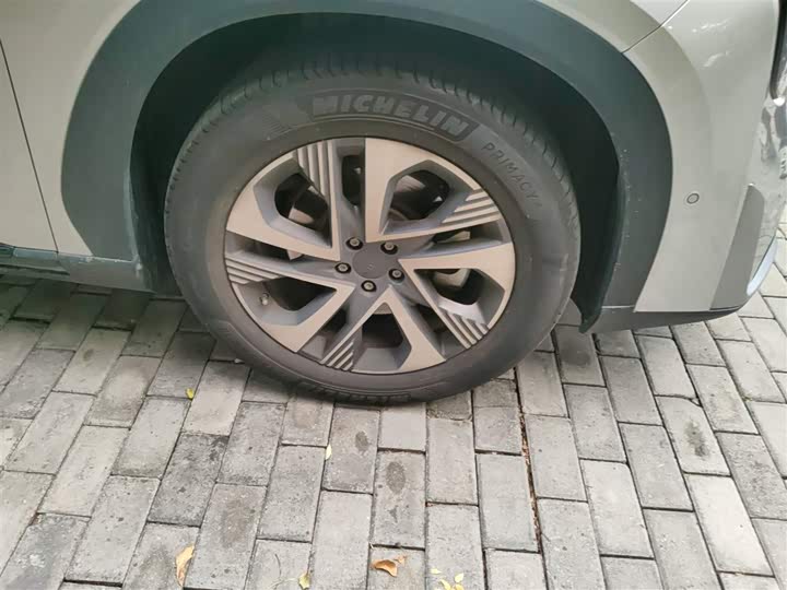 Фото 31 - GAC Aion LX