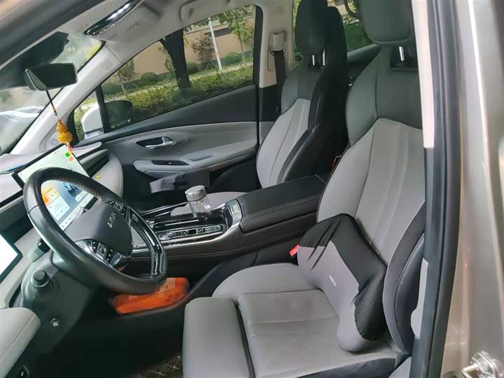 Фото 8 - GAC Aion LX