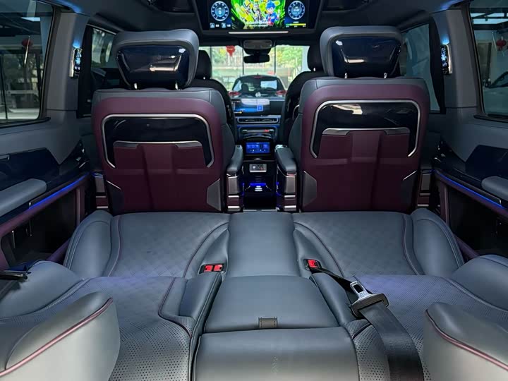 Фото 10 - Mercedes-Benz Vito