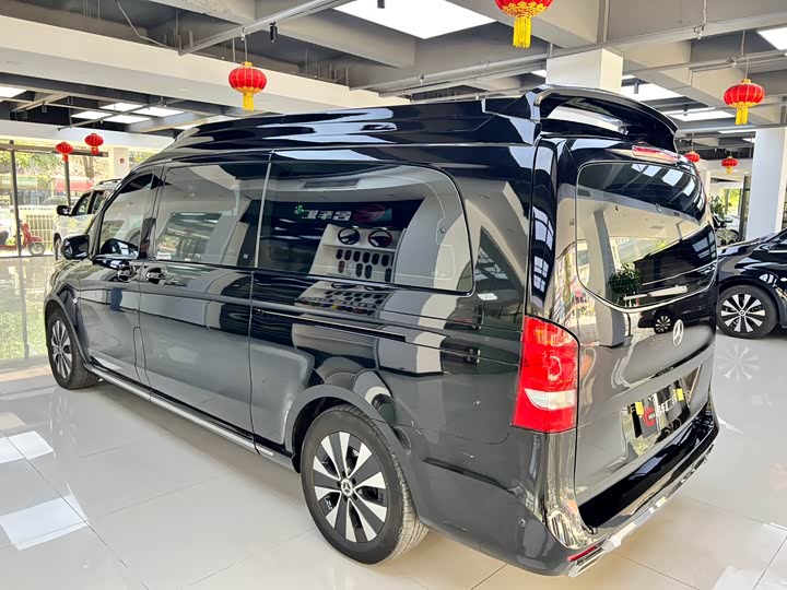 Фото 12 - Mercedes-Benz Vito