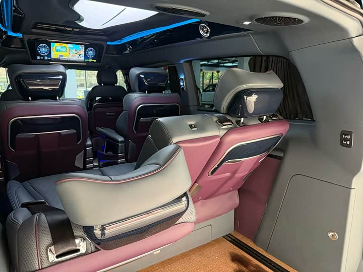 Фото 7 - Mercedes-Benz Vito