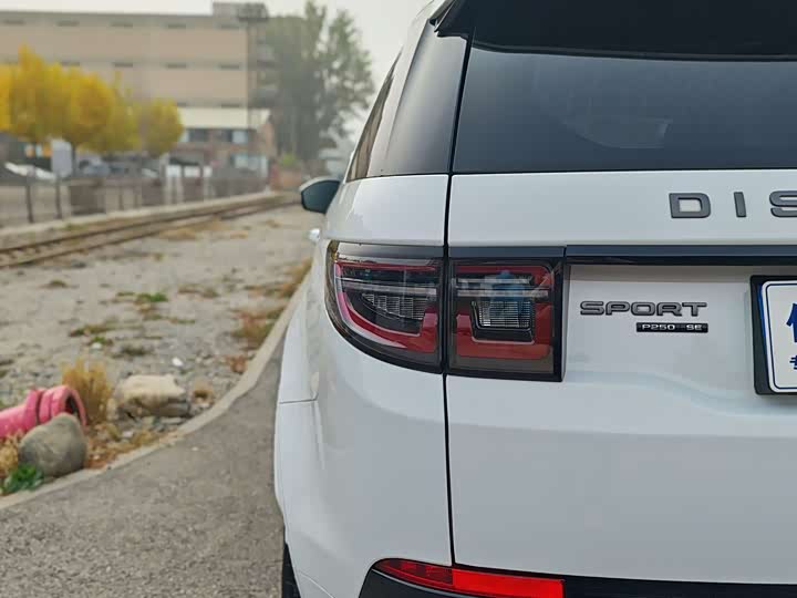 Фото 8 - Land Rover Discovery Sport